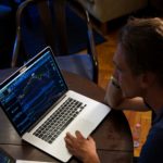 épaule tête épaule