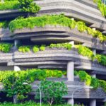 Photo de bâtiment avec des plantes pour illustrer les SCPI ISR
