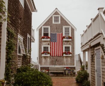 REIT - Real Estate Investment Trust