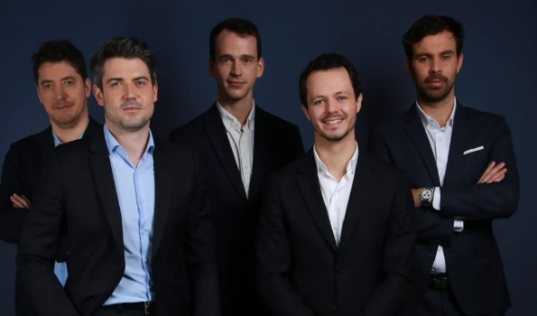 Photo des 5 fondateurs de Tilvest